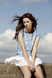 Фото №1 Изабель Корниш