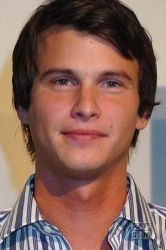 Фото №1 Чарли Финн