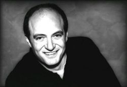 Фото №1 Стэнли ДеСантис