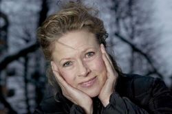 Фото №2 Бирте Нойманн