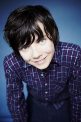 Фото №2 Эйса Баттерфилд