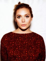 Фото №1 Элизабет Олсен