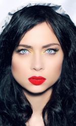 Фото №1 Настасья Самбурская