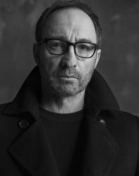 Фото №1 Майкл МакЭлхаттон