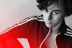 Фото №1 Уайатт Олефф