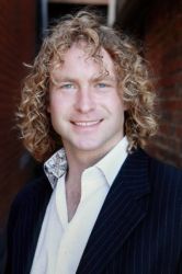 Фото №1 Дэн Петронижевич