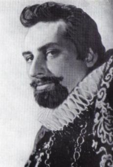 Петр Кадочников