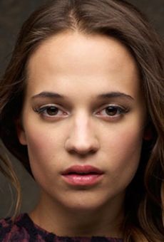 Алисия Викандер