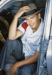 Фото №2 Джей Эрнандес