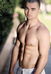 Фото №1 Джозиа Блэк